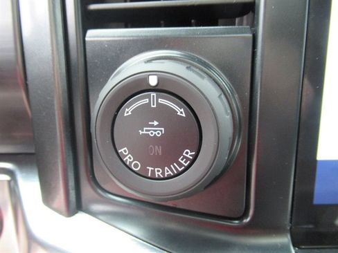 Used 2022 Ford F150 Lariat w/ Equipment Group 502A High image 28