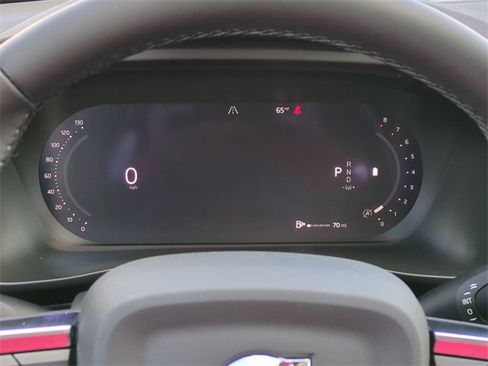 New 2026 Volvo XC40 B5 Plus w/ Protection Package Premier image 13