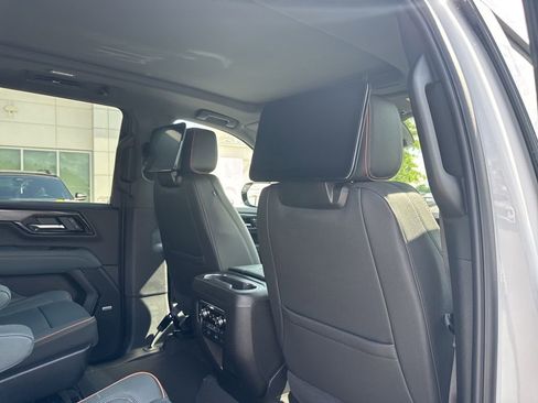 New 2026 GMC Yukon XL AT4 w/ AT4 Premium Plus Package AWD/4WD image 26