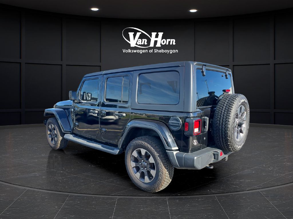 Used 2018 Jeep Wrangler Unlimited Sahara w/ Dual Top Group AWD/4WD image 5