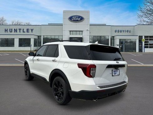 Used 2023 Ford Explorer ST-Line w/ Class IV Trailer Tow Package AWD/4WD image 5