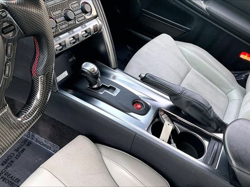 Used 2010 Nissan GT-R Premium AWD/4WD image 14
