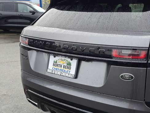 Used 2018 Land Rover Range Rover Velar R-Dynamic HSE AWD/4WD image 16
