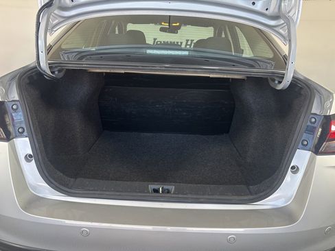 Used 2025 Nissan Versa S FWD image 23