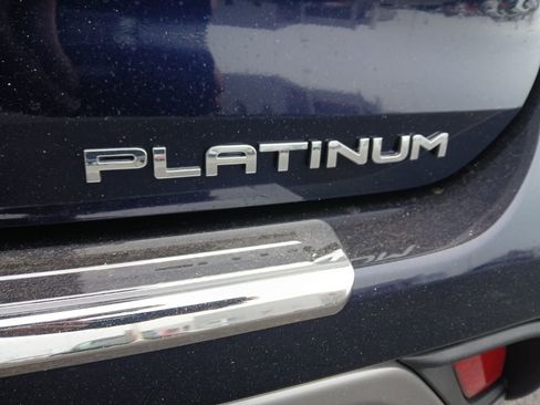 New 2026 Toyota Highlander Platinum image 19