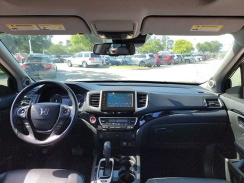 Used 2018 Honda Ridgeline RTL-E image 15