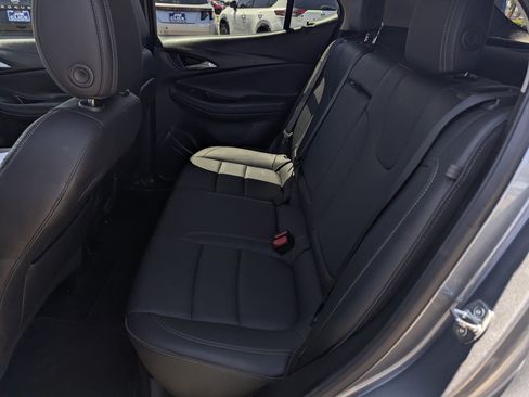 Used 2021 Buick Encore GX Essence w/ Advanced Technology Package FWD image 8