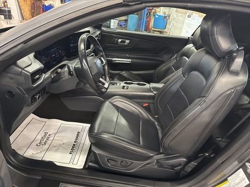 Used 2025 Ford Mustang Premium RWD image 12