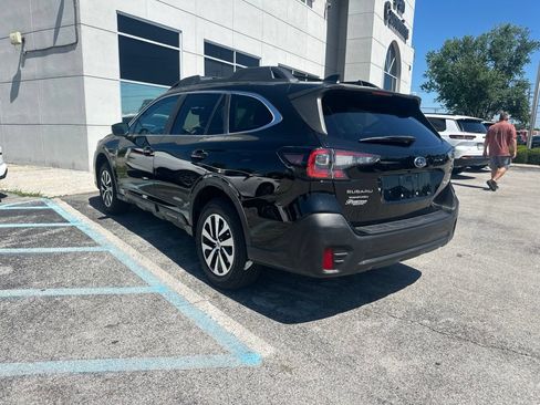 Used 2021 Subaru Outback Premium w/ Popular Package #1 AWD/4WD image 4
