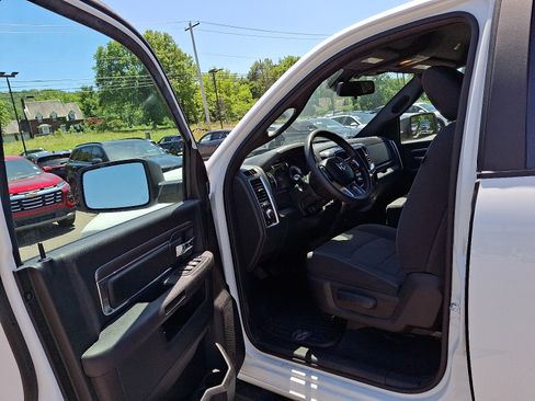 Used 2021 RAM 1500 Classic Warlock w/ Electronics Group image 13