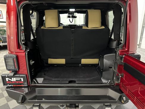 Used 2012 Jeep Wrangler Sahara w/ Trailer Tow Group image 37