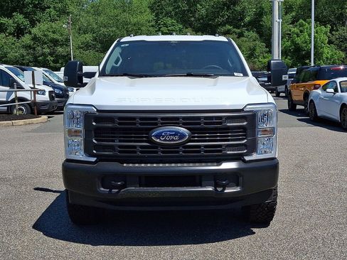 New 2026 Ford F350 XL w/ XL Off-Road Package AWD/4WD image 9