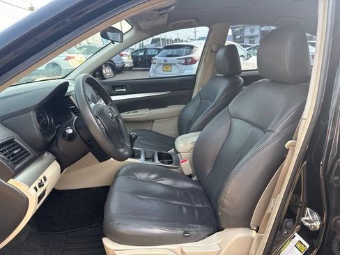 Used 2013 Subaru Legacy 2.5i AWD/4WD image 13