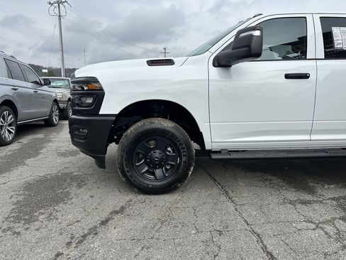 New 2026 RAM 3500 Tradesman image 9