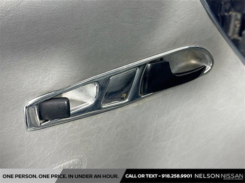 Used 1988 Mercedes-Benz 560 SL 560 SL image 16