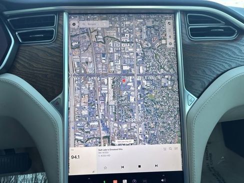 Used 2017 Tesla Model S 75 image 26