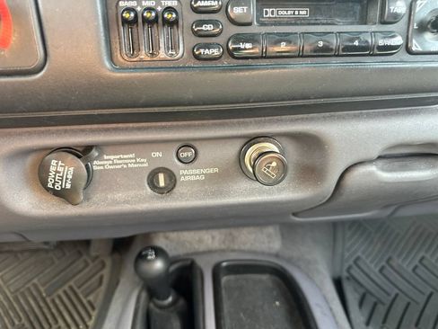 Used 1999 Dodge Dakota SLT AWD/4WD image 33