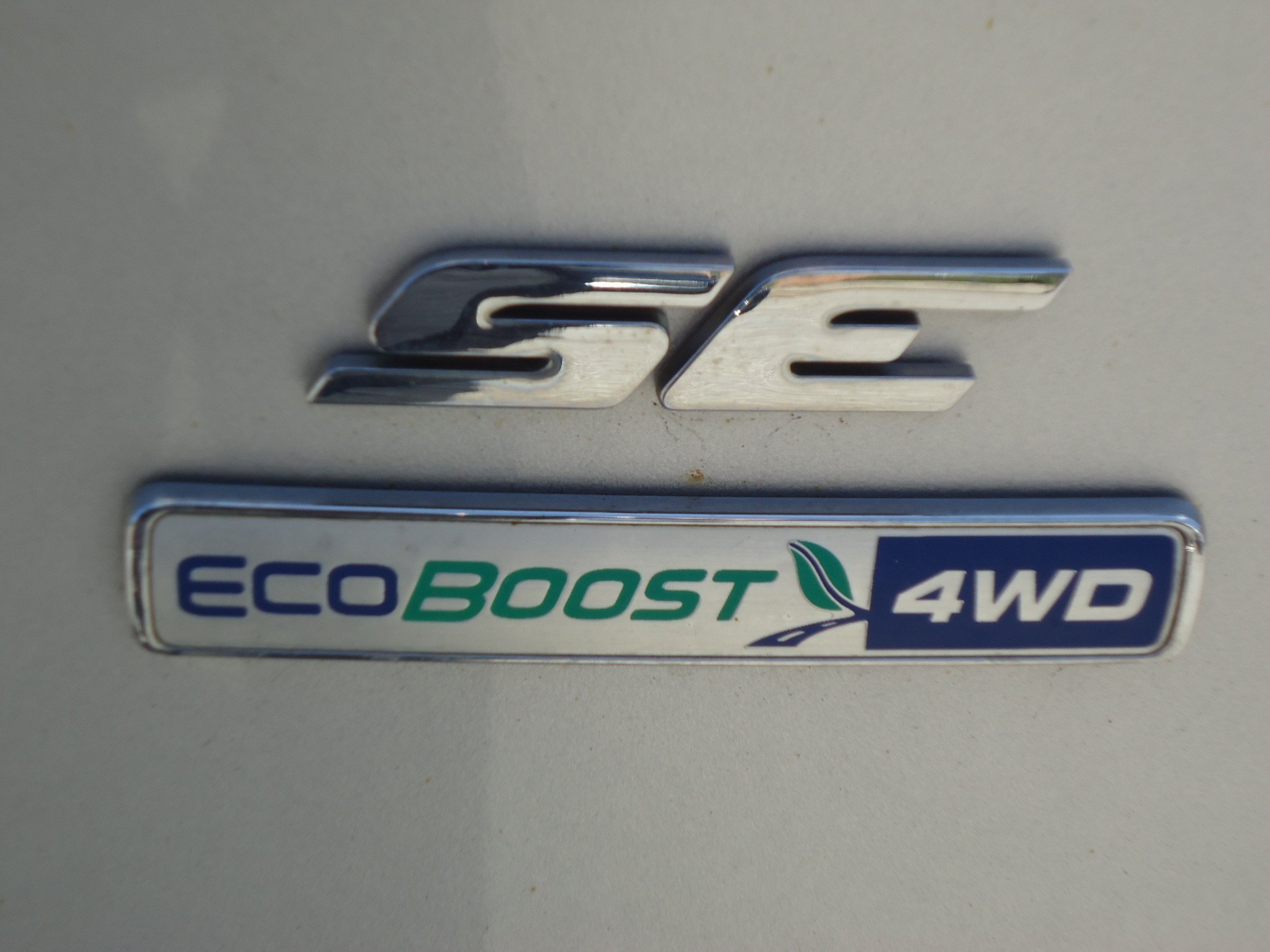 Used 2014 Ford Escape SE AWD/4WD image 10