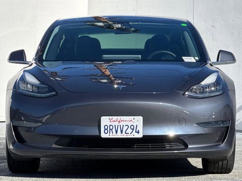 Used 2020 Tesla Model 3 Standard image 9