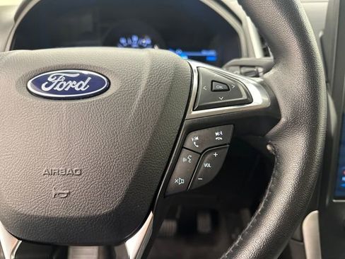 Certified 2024 Ford Edge SEL image 18