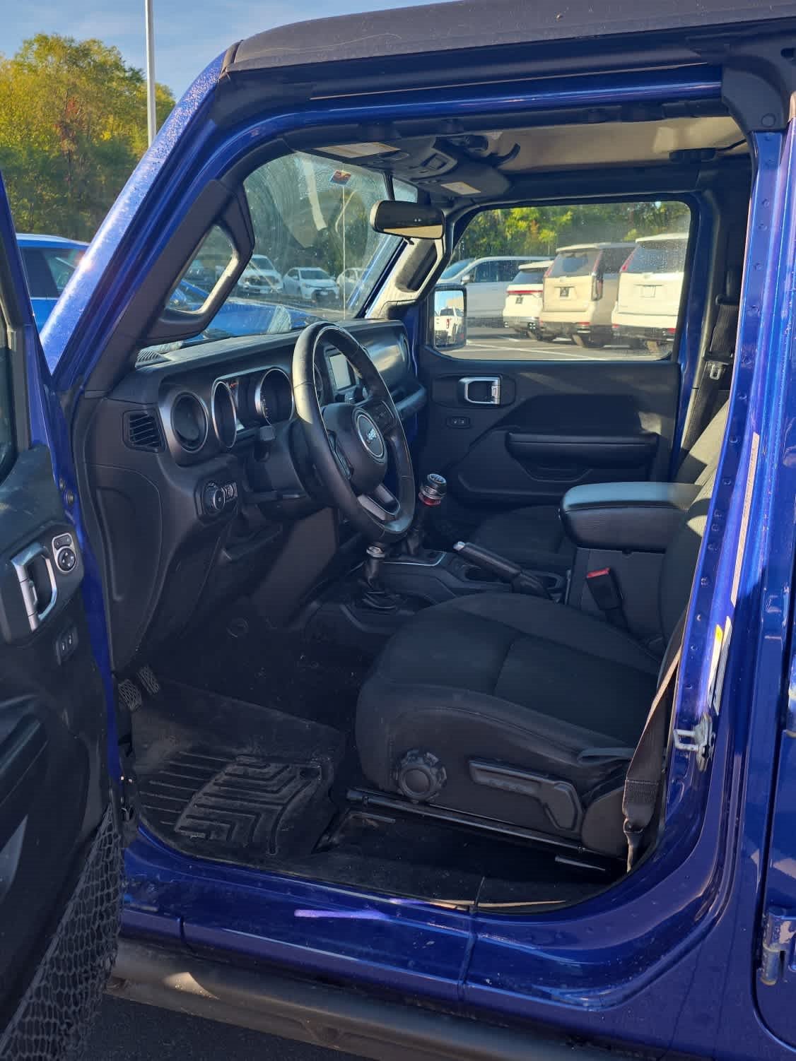 Used 2019 Jeep Wrangler Unlimited Sport S AWD/4WD image 5