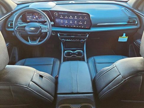 New 2026 Chevrolet Traverse LT w/ Sun and Wheel Package image 16