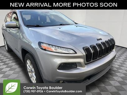Used 2016 Jeep Cherokee Latitude w/ Safety/Convenience Group