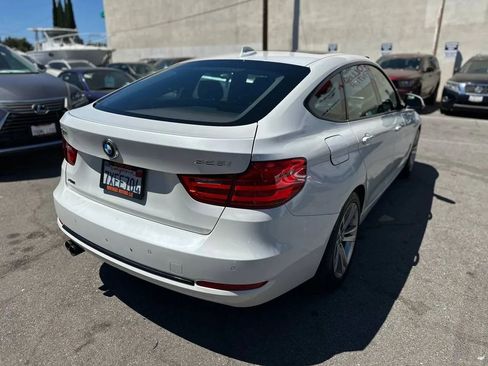 Used 2016 BMW 328i Gran Turismo xDrive AWD/4WD image 18