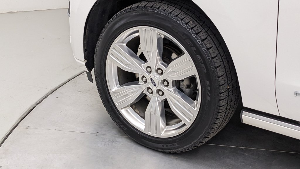 Certified 2023 Ford Expedition Max Platinum AWD/4WD image 5