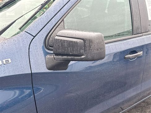 Used 2021 Chevrolet Silverado 1500 Custom image 11