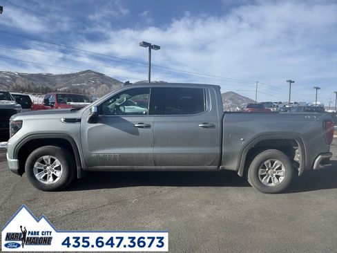 Used 2023 GMC Sierra 1500 Elevation w/ LPO, Elevation Black Package image 6