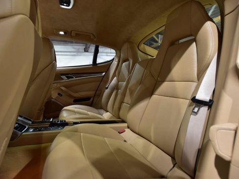 Used 2010 Porsche Panamera Turbo AWD/4WD image 44