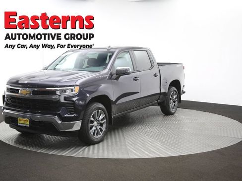 Used 2023 Chevrolet Silverado 1500 LT AWD/4WD image 57