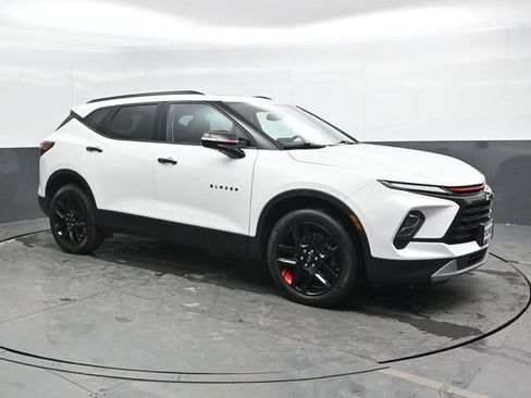 Used 2023 Chevrolet Blazer LT AWD/4WD image 6
