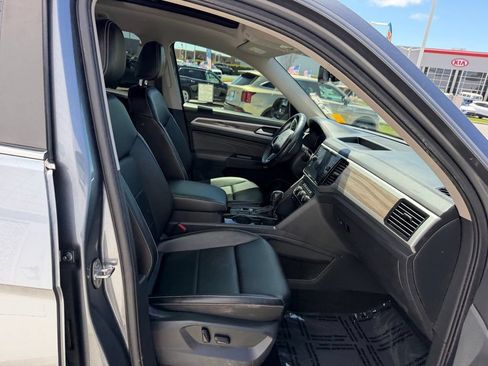 Used 2021 Volkswagen Atlas SEL FWD image 20