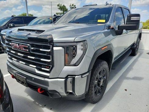 Used 2024 GMC Sierra 2500 AT4 w/ AT4 Premium Plus Package image 2