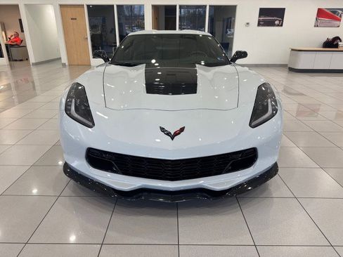 Used 2019 Chevrolet Corvette Z51 2LT image 8