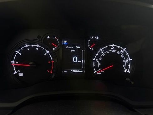 Used 2022 Toyota 4Runner SR5 RWD image 17