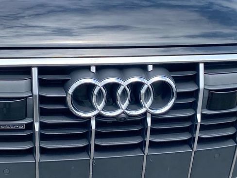 Used 2024 Audi Q7 2.0T Premium Plus AWD/4WD image 32