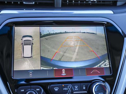 Used 2019 Chevrolet Bolt Premier w/ Infotainment Package image 23