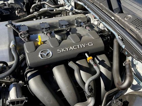 Used 2025 MAZDA MX-5 Miata RF Grand Touring image 33