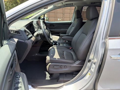 Used 2020 Honda Odyssey EX-L image 12