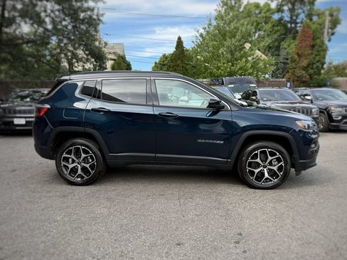 New 2026 Jeep Compass Limited w/ Sun, Sound & Navigation Group AWD/4WD image 4