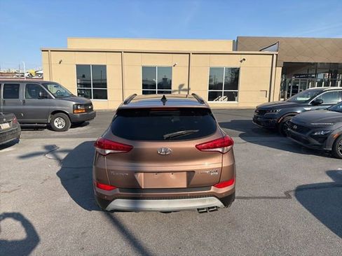 Used 2017 Hyundai Tucson Limited w/ Limited Ultimate Package 03 image 6