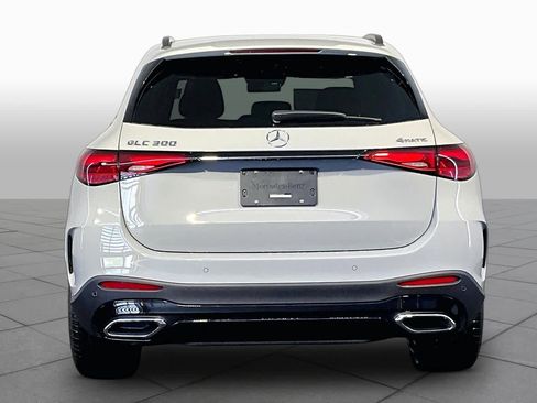 New 2026 Mercedes-Benz GLC 300 4MATIC image 4