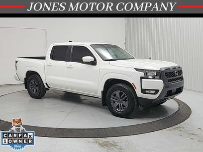 Used 2025 Nissan Frontier SV w/ SV Convenience Package