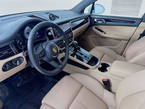 New 2026 Porsche Macan S AWD/4WD image 4