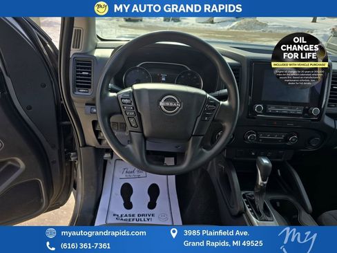 Used 2022 Nissan Frontier S w/ Technology Package image 13