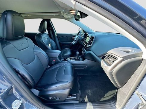 Used 2022 Jeep Cherokee Limited w/ Elite Package image 29