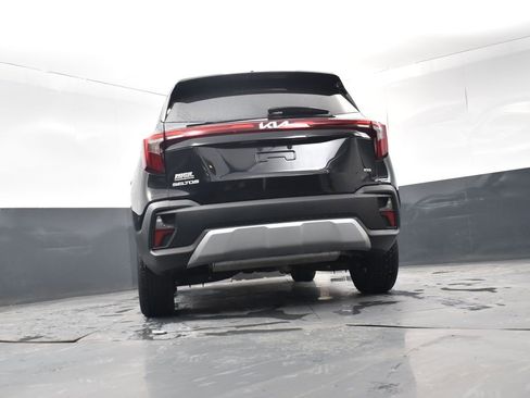 Used 2024 Kia Seltos LX image 26